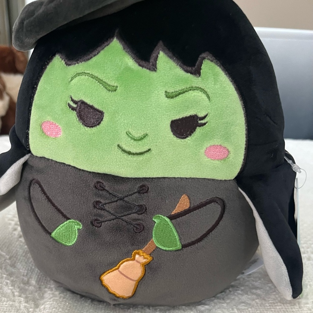 Squishmallows Witch Plush - Green and Black